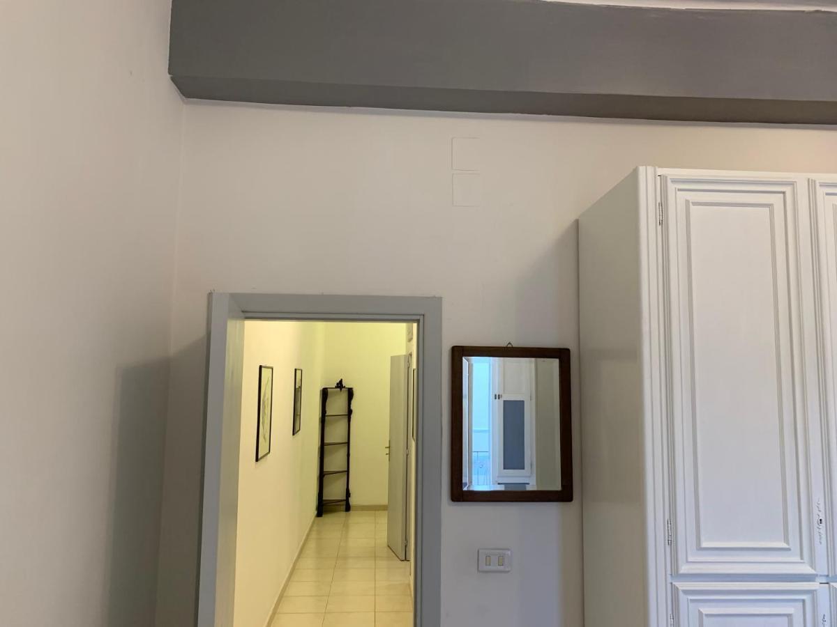 Apartment City Center Eighty-Five Bari Exterior foto